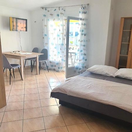 Apartments Buba Вир Екстериор снимка