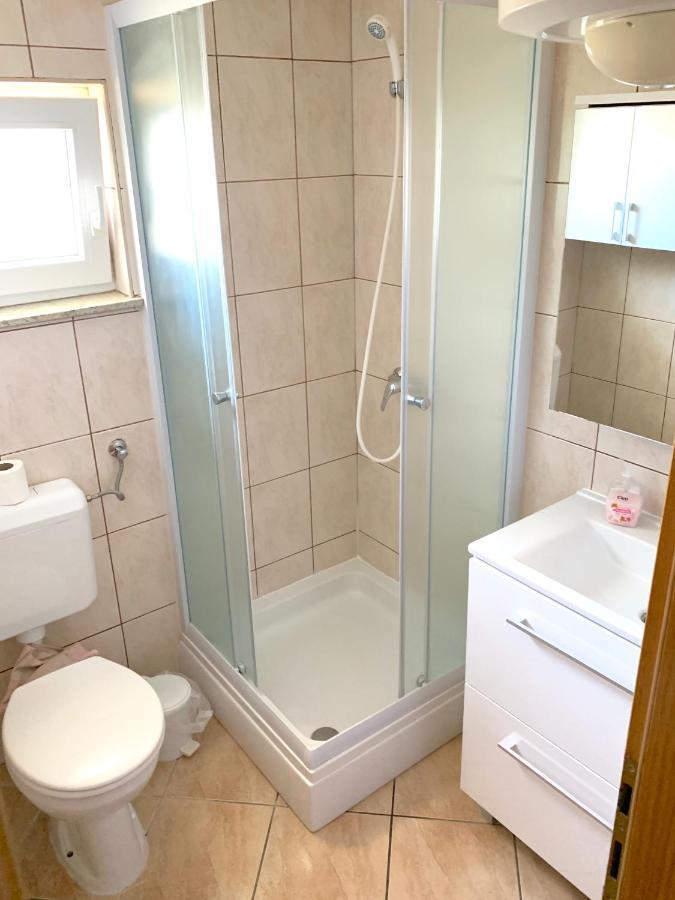 Apartments Buba Вир Екстериор снимка